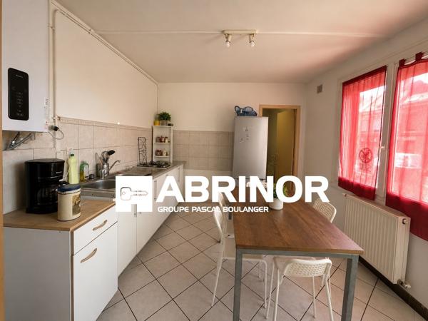 IDEAL INVESTISSEUR : IMMEUBLE 3 LOTS À FORT POTENTIEL LOCATIF. AMIENS
