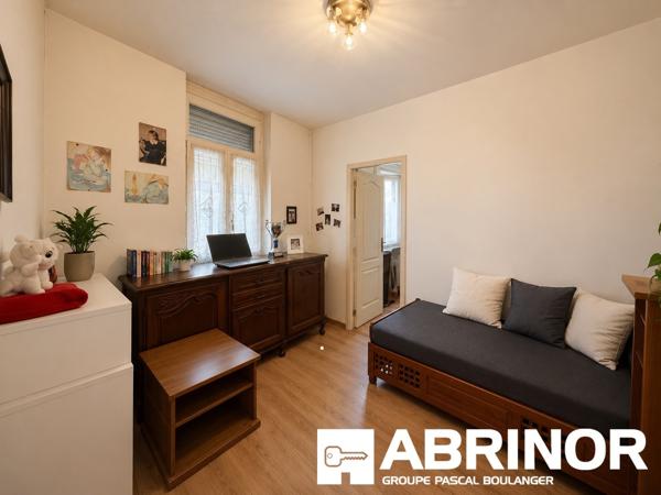 IDEAL INVESTISSEUR : IMMEUBLE 3 LOTS À FORT POTENTIEL LOCATIF. AMIENS
