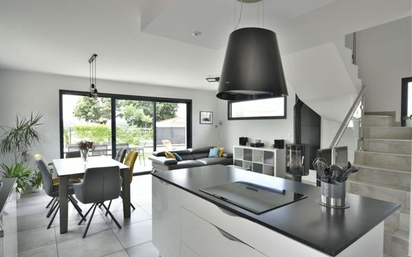 Maison à vendre    5 pièces • 113 m2 Craponne