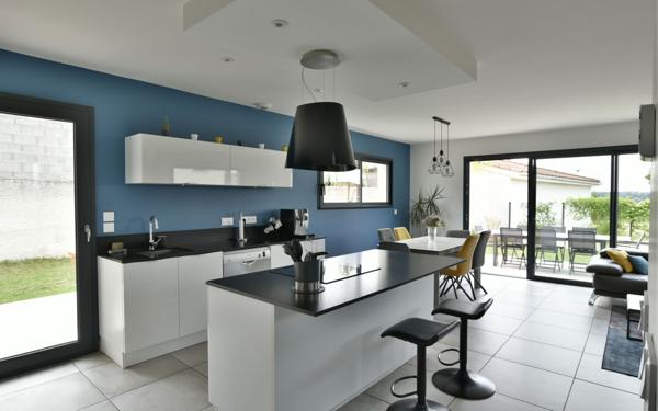 Maison à vendre    5 pièces • 113 m2 Craponne