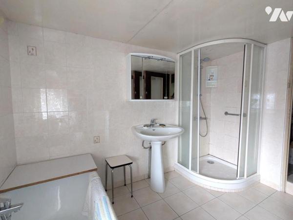 MAISON 5 PIECES - 3 CHAMBRES - GARAGE - NANTES TORTIERE BORD DE L ERDRE