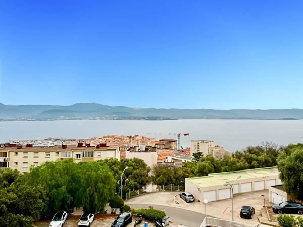 A VENDRE T3 DE 82 M2 - PARC BELVEDERE - AJACCIO 20 0000