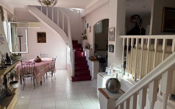 Maison à vendre    4 pièces •  Nice