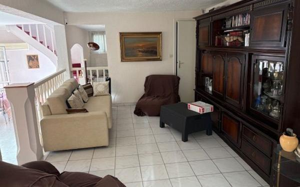 Maison à vendre    4 pièces •  Nice