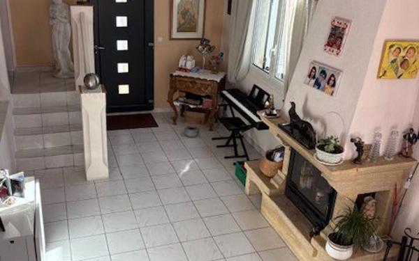 Maison à vendre    4 pièces •  Nice