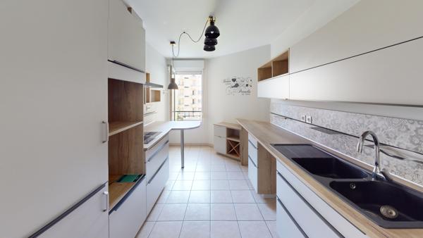 Appartement 5 pièces - 110 m² Exclusivité efficity