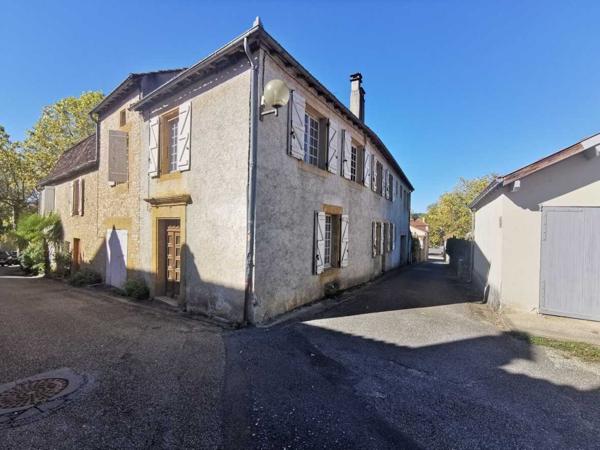 Maison ancienne - Cazals Maison de village
