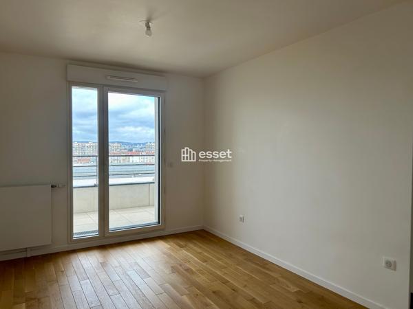 Location Appartement 2 pièces 44.56 m² - Courbevoie 92400