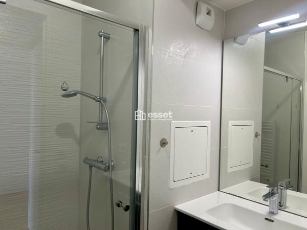 Location Appartement 2 pièces 44.56 m² - Courbevoie 92400