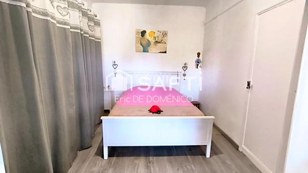 Cette demeure spacieuse idéale pour une grande famille.