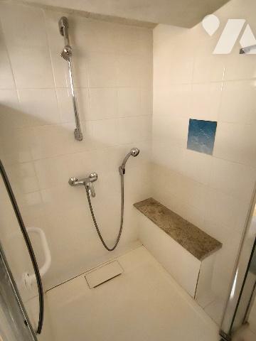 Maison de ville 79 m² – 3 chambres – Centre Oraison – Cave – Climatisation – Potentiel rénovation