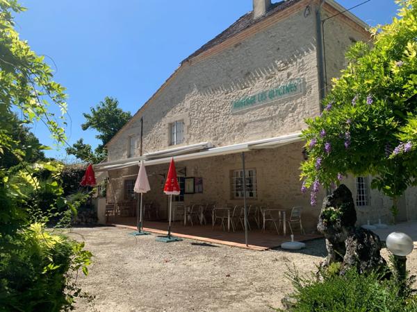 Magnifique Maison en Pierre avec Gîte et Restaurant – Lot-et-Garonne