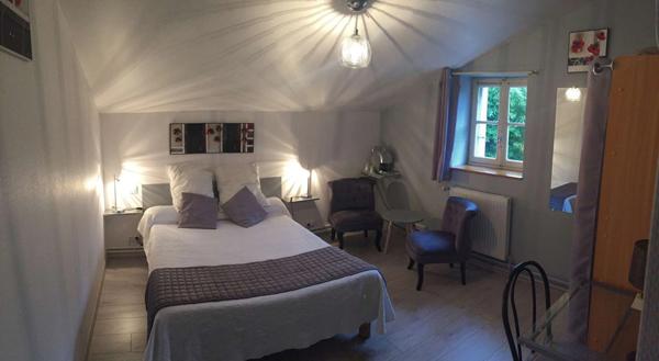 Magnifique Maison en Pierre avec Gîte et Restaurant – Lot-et-Garonne