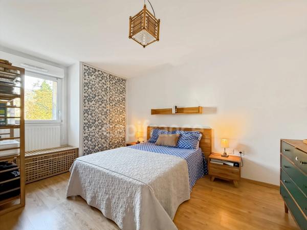 Appartement à vendre 3 pièces GEX (01) - 76m2 avec terrasse, jardin, garage, parking privatif