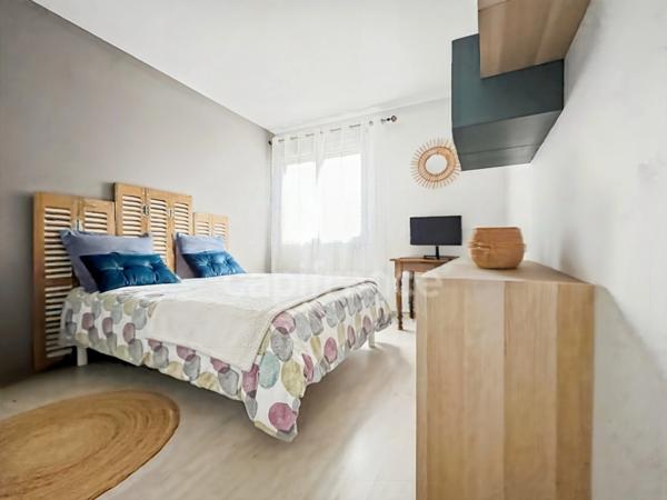 Magnifique T4 - CHEVIGNY SAINT SAUVEUR (21)