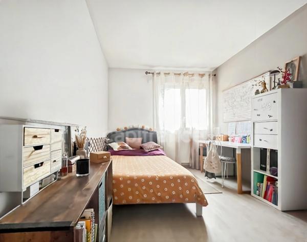 Magnifique T4 - CHEVIGNY SAINT SAUVEUR (21)