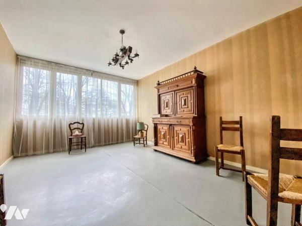 Appartement 6 pièces 100m². 