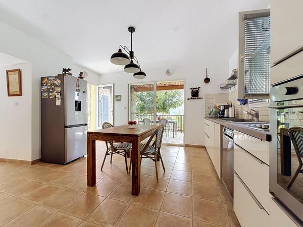 Maison individuelle de charme en pierres