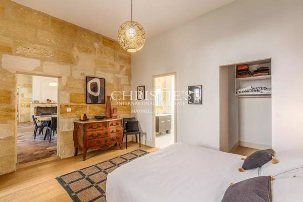 Camblanes – Propriété d’exception au coeur du village – 1,9 hectares