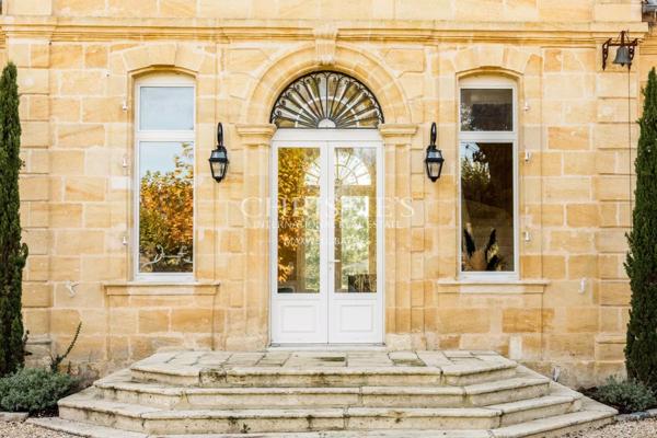 Camblanes – Propriété d’exception au coeur du village – 1,9 hectares