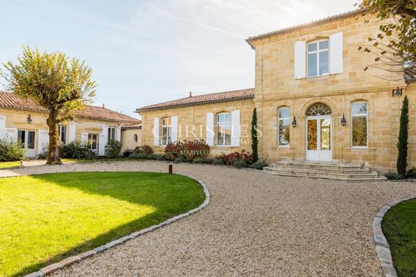 Camblanes – Propriété d’exception au coeur du village – 1,9 hectares