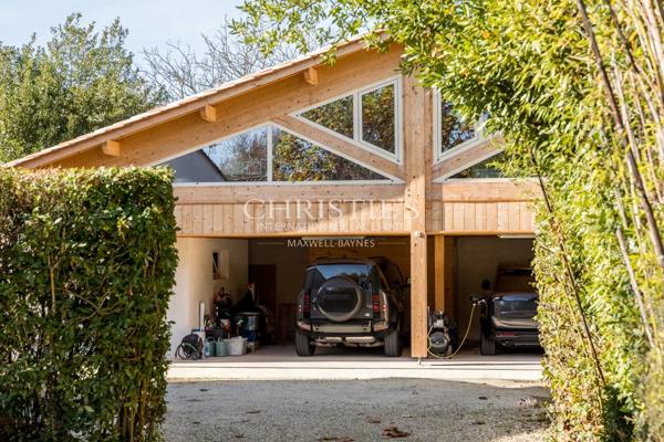 Camblanes – Propriété d’exception au coeur du village – 1,9 hectares