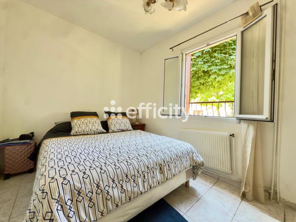 Maison 5 pièces - 106 m² Exclusivité efficity