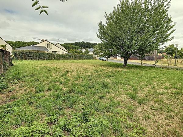 Saint Hilaire Saint Florent - Terrain constructible
