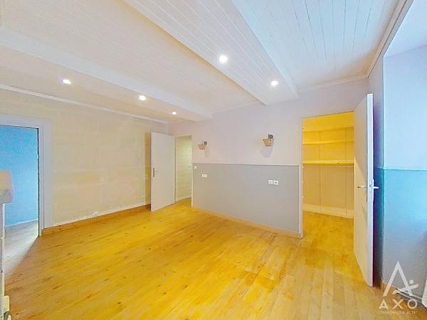 Authentique maison en pierre du XIX? siècle – 140 m² – 4 chambres – Terrasse au calme – Thaon