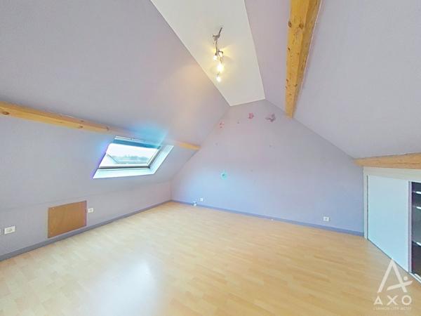 Authentique maison en pierre du XIX? siècle – 140 m² – 4 chambres – Terrasse au calme – Thaon