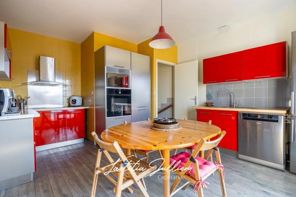 Maison familiale à Allauch 13190 - LE LOGIS NEUF – Maison T4 de 140 m², avec piscine, garage, vue dégagée, terrain 614m²