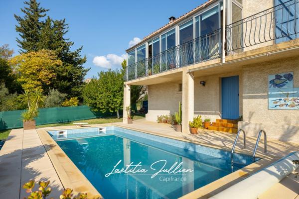 Maison familiale à Allauch 13190 - LE LOGIS NEUF – Maison T4 de 140 m², avec piscine, garage, vue dégagée, terrain 614m²