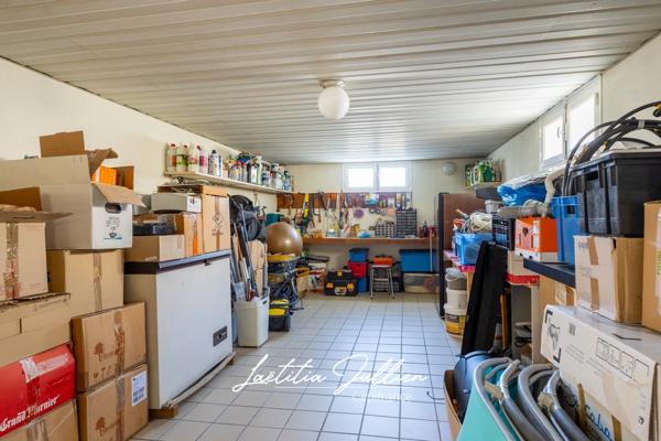 Maison familiale à Allauch 13190 - LE LOGIS NEUF – Maison T4 de 140 m², avec piscine, garage, vue dégagée, terrain 614m²