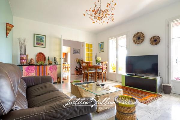 Maison familiale à Allauch 13190 - LE LOGIS NEUF – Maison T4 de 140 m², avec piscine, garage, vue dégagée, terrain 614m²