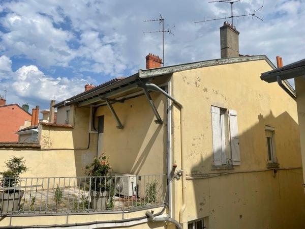 OULLINS CENTRE STUDIO DUPLEX , Oullins OULLINS CENTRE STUDIO DUPLEX , Oullins