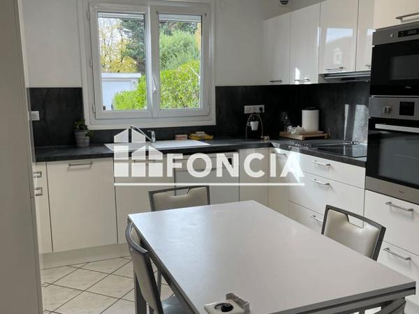 Location Maison 4 pièces 94.54 m² - 34 AVENUE DE TOURNAN Lesigny 77150