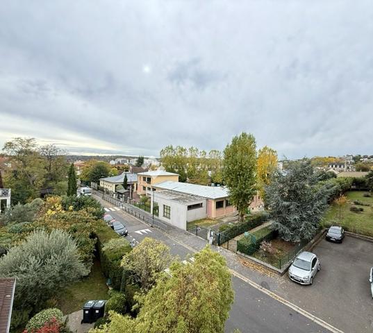 Appartement à vendre, 2 pièces - Le Pecq 78230