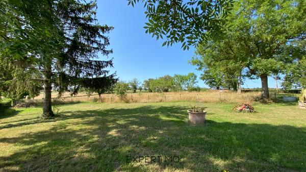 Saint-Sornin (03240) Viager occupé sans rente Monsieur 86 ans et Dame 87 ans - Maison de campagne avec terrain