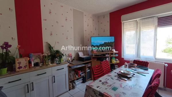Vente                                                      Appartement
                        
                     3 pièces                      56 m2                     à Tavaux