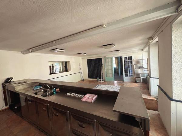 Maison Sorges Et Ligueux En Perigord 12 pièce(s) 377 m2