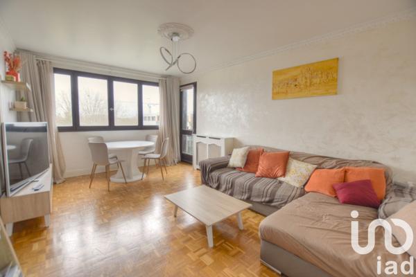 Appartement à vendre 4 pièces 75 m² Sainte-Geneviève-des-Bois