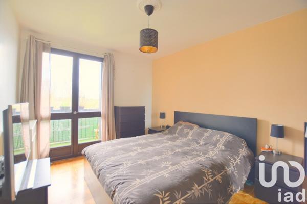 Appartement à vendre 4 pièces 75 m² Sainte-Geneviève-des-Bois