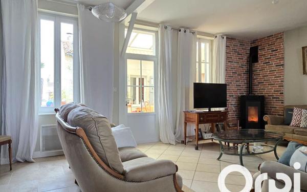 Maison à vendre    5 pièces •  La Jarrie