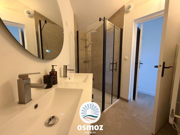 Maison de plain-pied rénovée avec 3 chambres et extérieur !