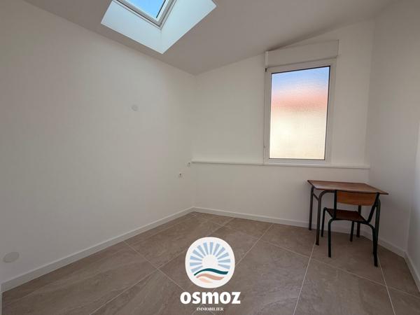 Maison de plain-pied rénovée avec 3 chambres et extérieur !