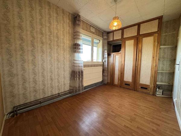 SECTEUR RECHERCHÉ - 4 CHAMBRES