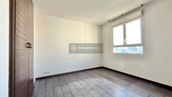 Vente Appartement 4 pièces 66 m2 à Fréjus