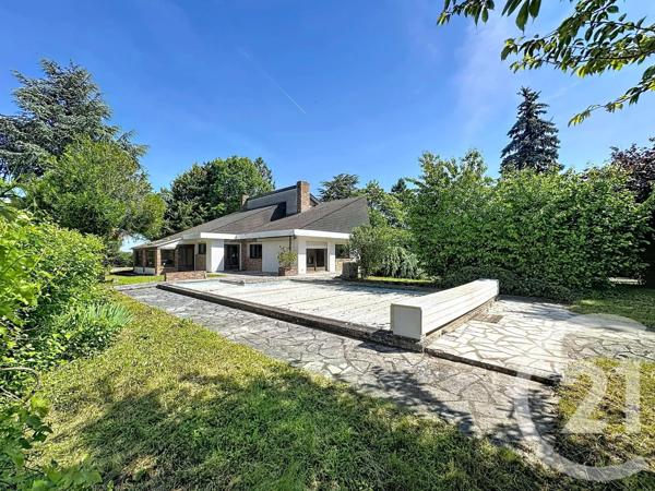 Maison à vendre  5 pièces - 210 m 2   ST HILAIRE ST MESMIN  - 45
