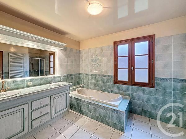 Maison à vendre  5 pièces - 210 m 2   ST HILAIRE ST MESMIN  - 45