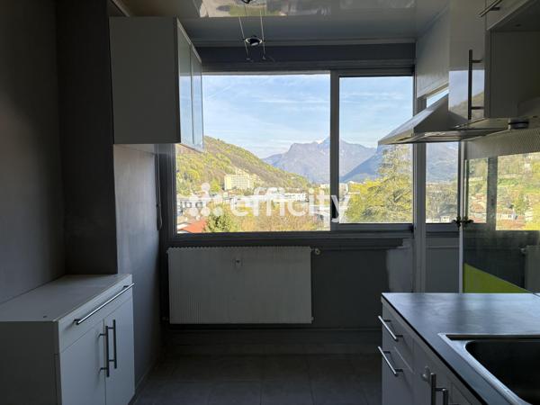 Appartement 3 pièces - 77 m² Exclusivité
